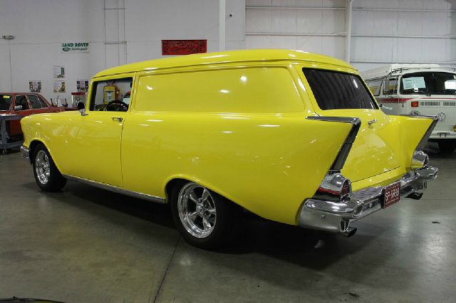 1957 Chevrolet Nomad EXT CAB 157.5 WB 4WD SL