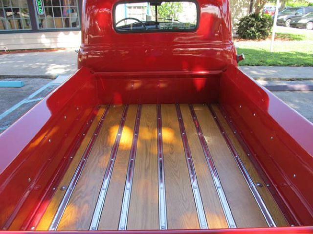 1953 Chevrolet Pickup Lariat/ SUN ROOF