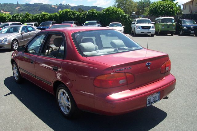 1998 Chevrolet Prizm 4dr Sdn I4 CVT S