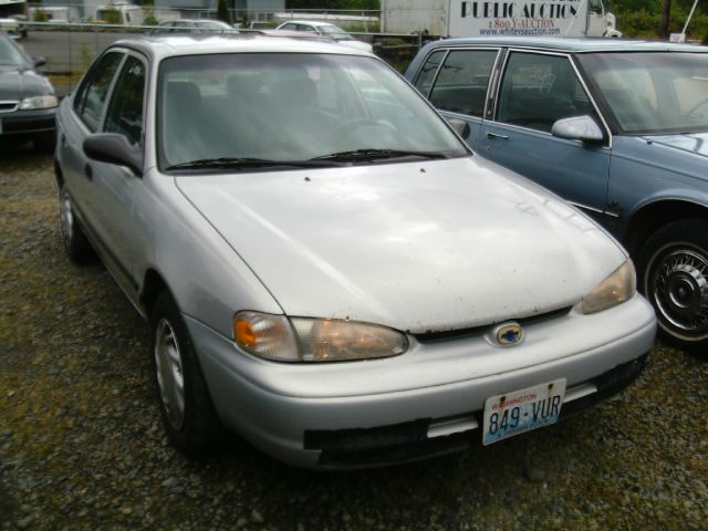 1999 Chevrolet Prizm 4dr Sdn I4 CVT S