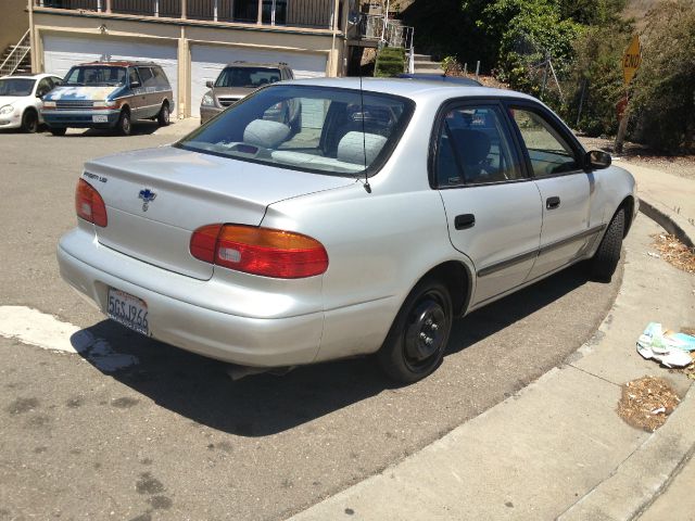 1999 Chevrolet Prizm 4dr Sdn I4 CVT S