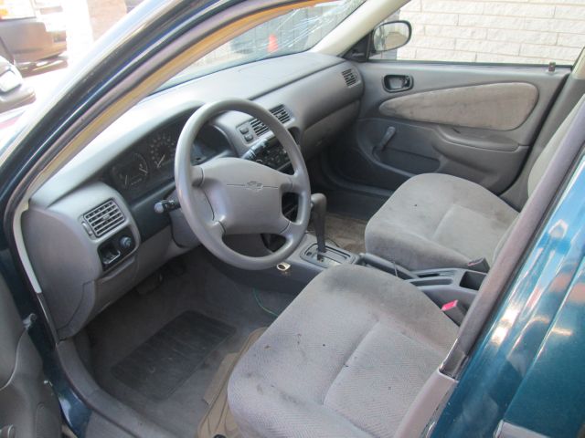 1999 Chevrolet Prizm 4dr Sdn I4 CVT S