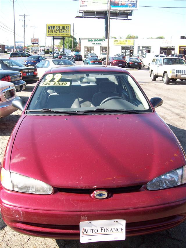 1999 Chevrolet Prizm 2dr Cpe I4 CVT 2.5 S