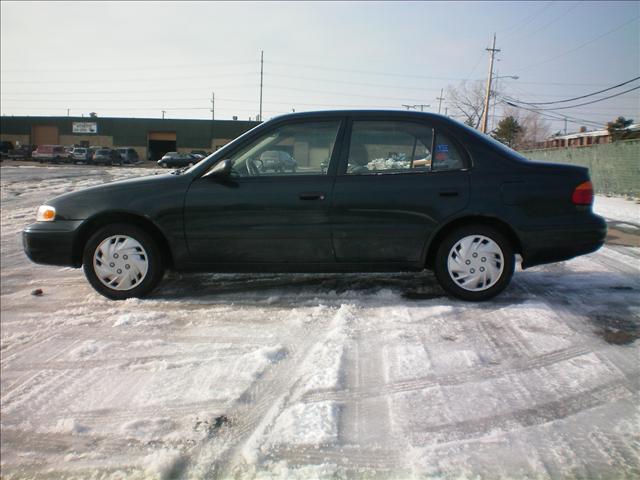 1999 Chevrolet Prizm 2dr Cpe I4 CVT 2.5 S