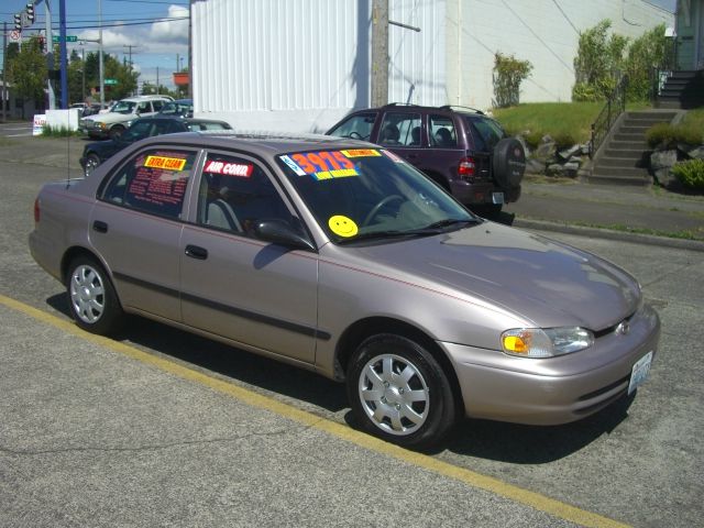 2000 Chevrolet Prizm 4dr Sdn I4 CVT S