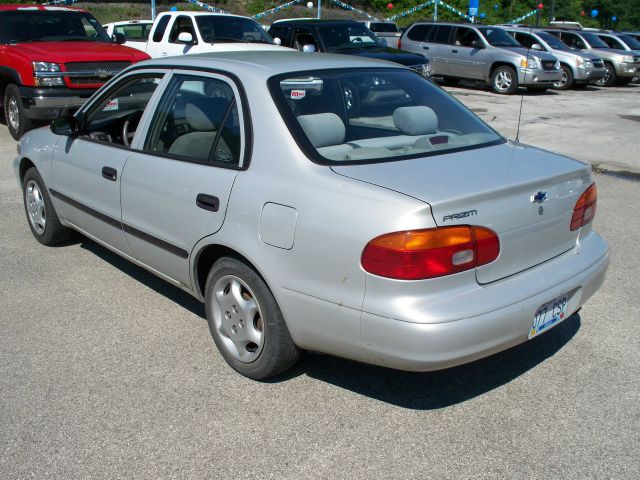 2000 Chevrolet Prizm 4dr Sdn I4 CVT S