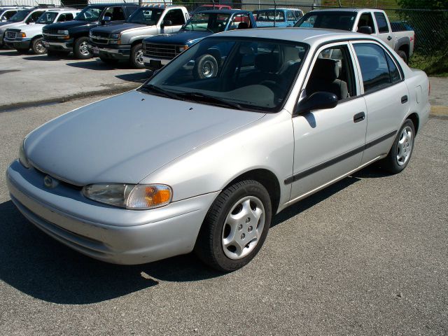 2000 Chevrolet Prizm 4dr Sdn I4 CVT S