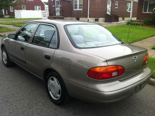 2000 Chevrolet Prizm 4dr Sdn I4 CVT S