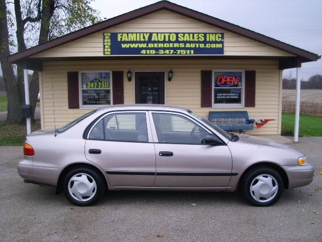 2001 Chevrolet Prizm SE Sedan