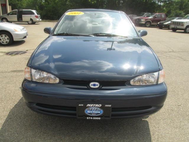 2001 Chevrolet Prizm 4dr 114 Inch WB 4.0L Eddie Bauer 4WD 4x4 SUV