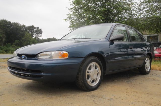 2002 Chevrolet Prizm 4dr Sdn I4 CVT S