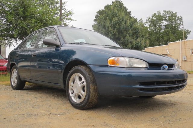 2002 Chevrolet Prizm 4dr Sdn I4 CVT S