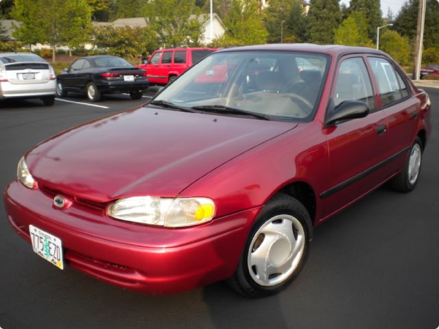 2002 Chevrolet Prizm 4dr Sdn I4 CVT S