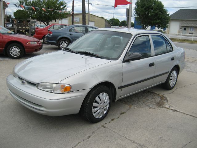 2002 Chevrolet Prizm 4dr Sdn I4 CVT S