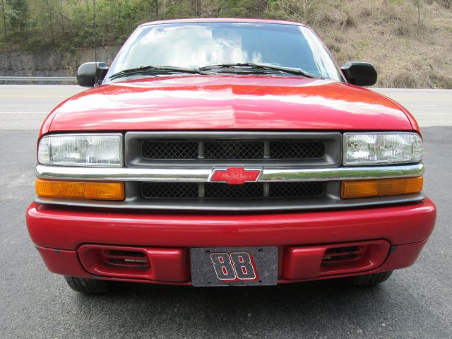 2002 Chevrolet S-10 CREW CAB XL Diesel