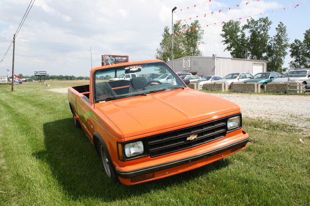 1986 Chevrolet S10 ES 2.4L AUTO