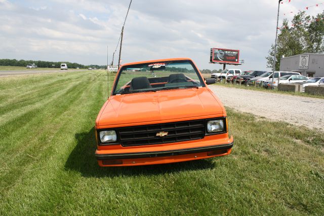 1986 Chevrolet S10 ES 2.4L AUTO