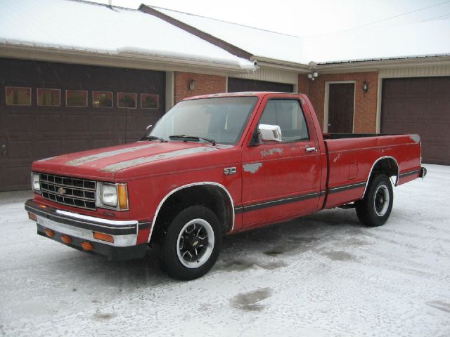 1989 Chevrolet S10 Supercrew-short-limited-nav-22 INCH Rims-1 Owner