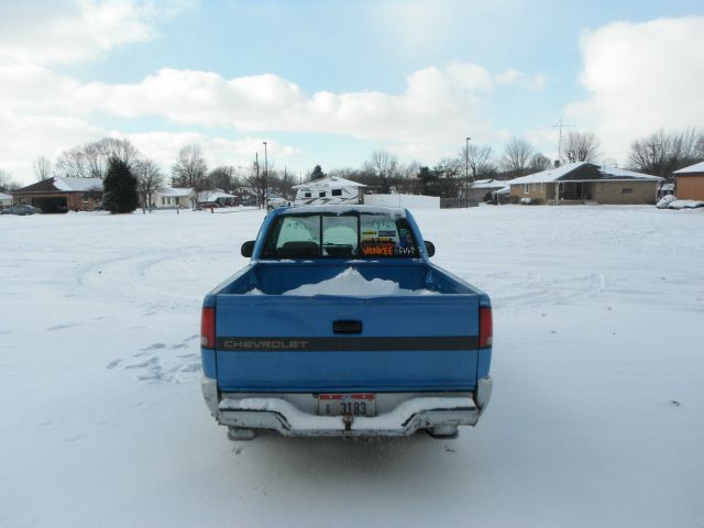 1995 Chevrolet S10 T Chairs