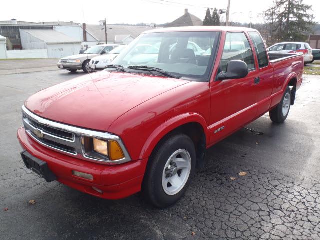 1996 Chevrolet S10 Touring W/nav.sys