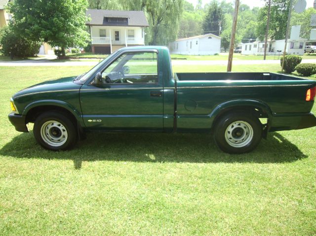 1996 Chevrolet S10 T Chairs