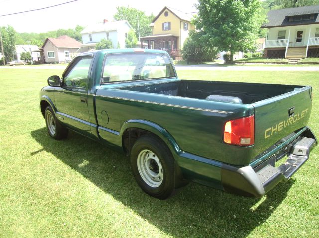 1996 Chevrolet S10 T Chairs