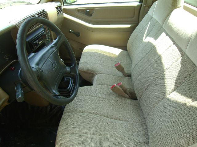 1996 Chevrolet S10 T Chairs