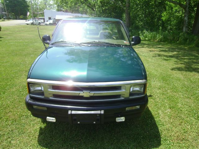 1996 Chevrolet S10 T Chairs