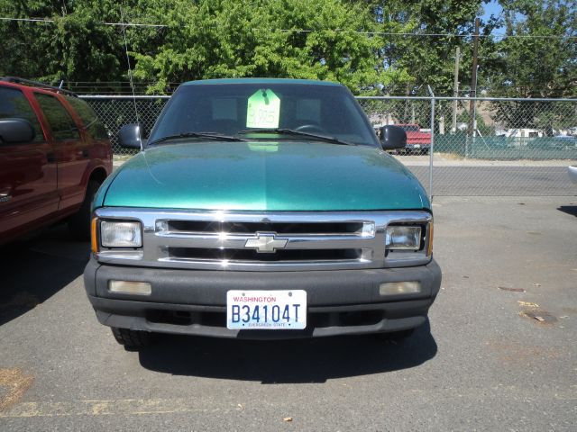 1996 Chevrolet S10 T Chairs