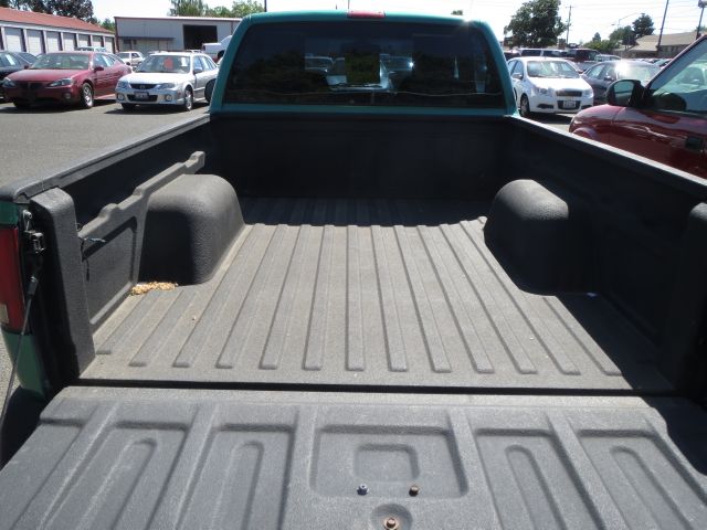 1996 Chevrolet S10 T Chairs