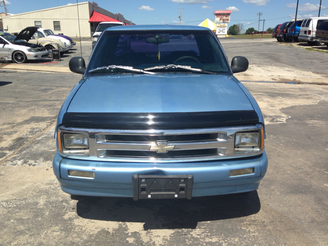 1996 Chevrolet S10 3.7 Sport