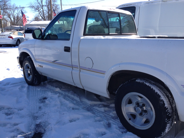 1996 Chevrolet S10 X-cab 4x4 Dually LS Long Bed