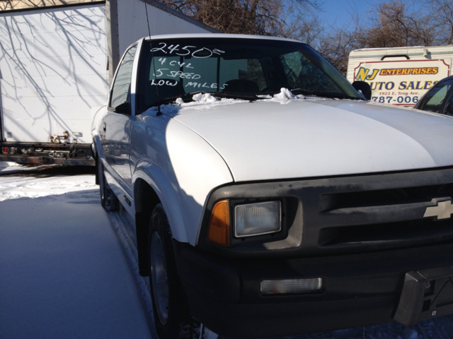 1996 Chevrolet S10 X-cab 4x4 Dually LS Long Bed