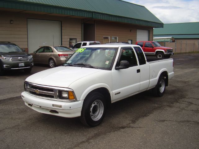 1996 Chevrolet S10 3.7 Sport