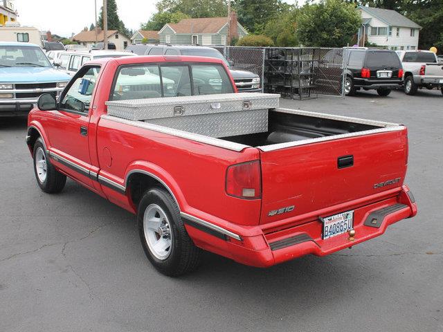 1997 Chevrolet S10 Luxury SUV 3RD ROW SEAT