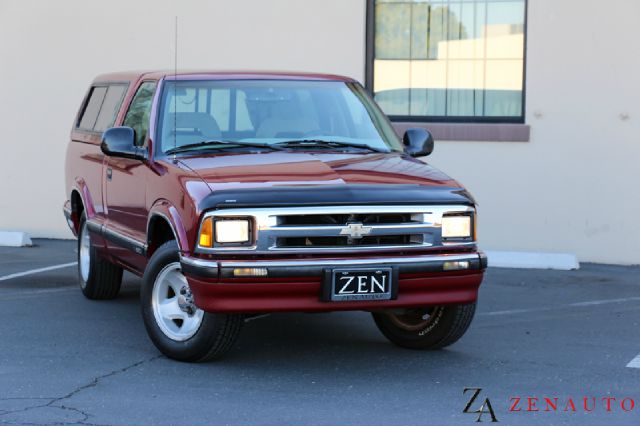 1997 Chevrolet S10 143.5 LTZ