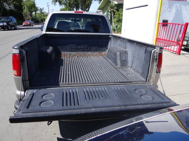 1998 Chevrolet S10 4dr Sdn Auto GLS w/XM