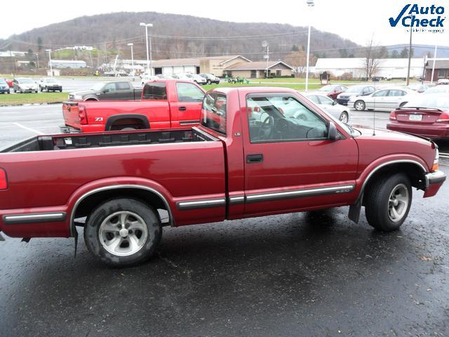 1998 Chevrolet S10 Touring W/nav.sys