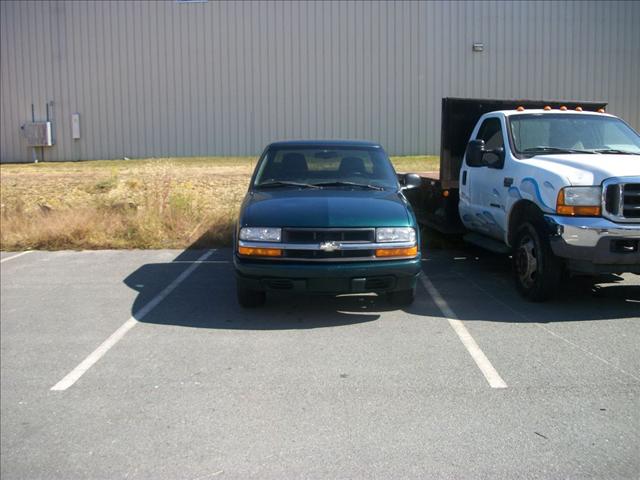 1998 Chevrolet S10 Touring W/nav.sys