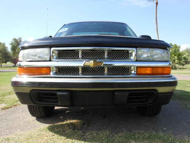 1999 Chevrolet S10 4dr SR5 V8 Auto 4WD