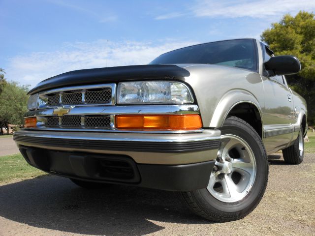 1999 Chevrolet S10 4dr SR5 V8 Auto 4WD