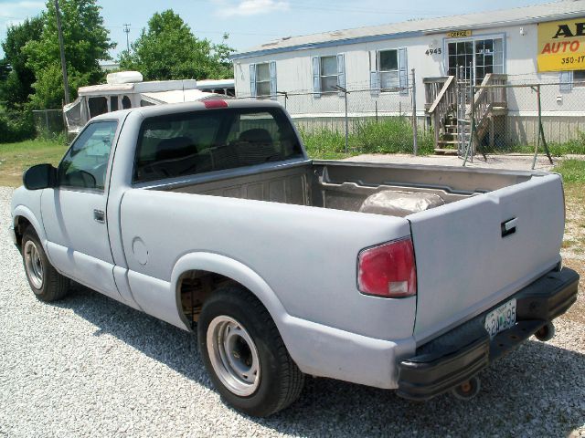 1999 Chevrolet S10 Unknown