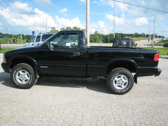 1999 Chevrolet S10 Automatic, Vortec 4200, Rear Whe