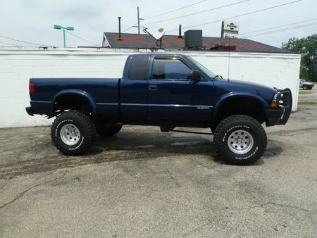 1999 Chevrolet S10 Handicap Lift And Control Leg 1 Owner