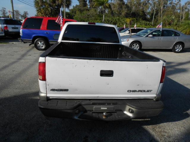 1999 Chevrolet S10 Touring W/nav.sys