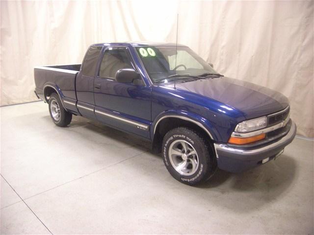 2000 Chevrolet S10 Touring W/nav.sys