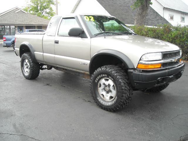 2000 Chevrolet S10 Signature Premium