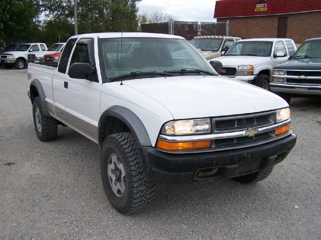 2000 Chevrolet S10 Handicap Lift And Control Leg 1 Owner