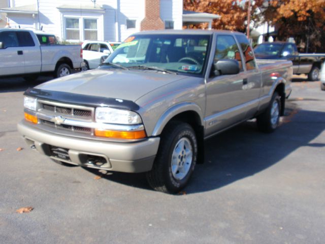 2000 Chevrolet S10 Signature Premium