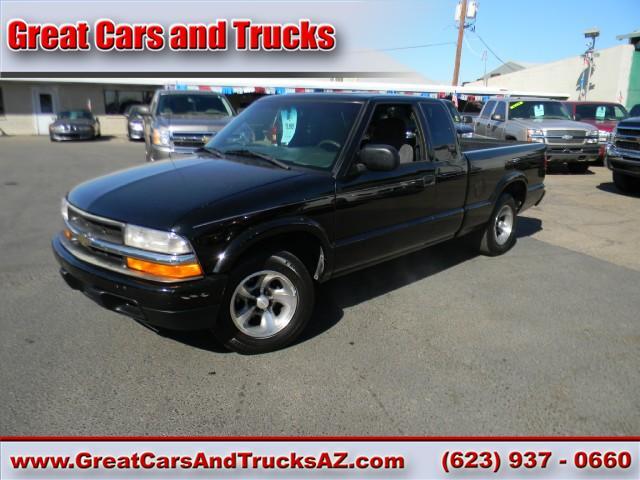 2000 Chevrolet S10 XLT 2WD